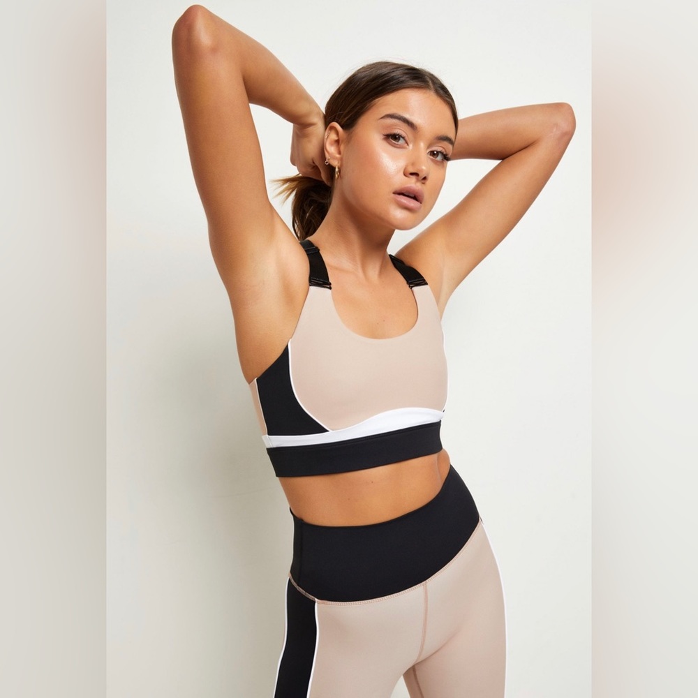 The All Fenix Ivy Beige Tuape Multi Color Block High-Impact Bra